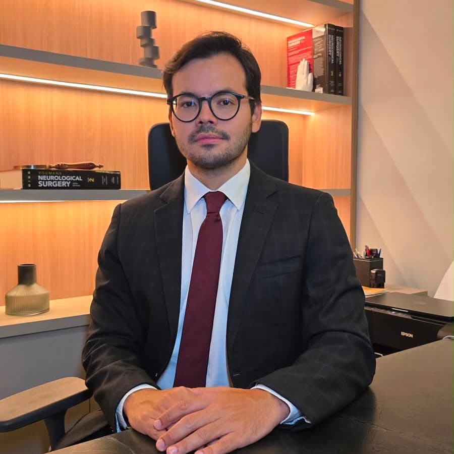Dr. Gustavo Noleto